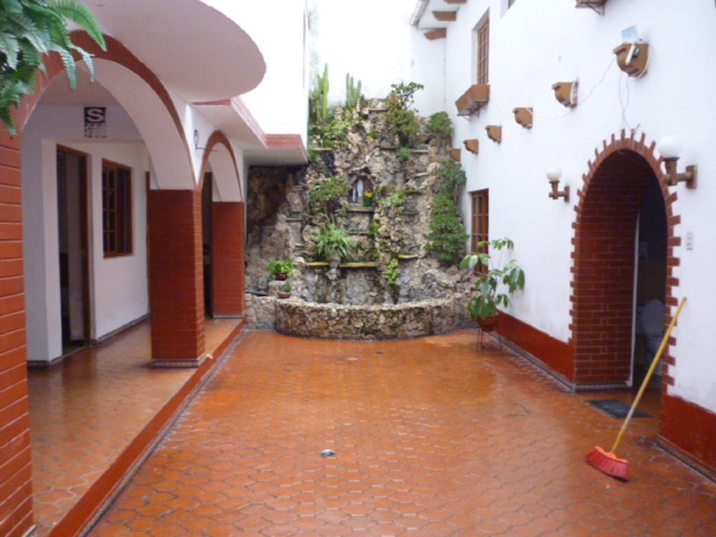 Hospedaje Casa Blanca Huaraz  Kültér fotó